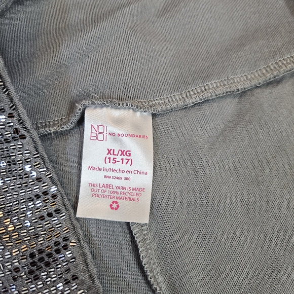 No Boundaries Silver Sequin Flare Pants – Size XL (15–17) - Picture 5 of 6